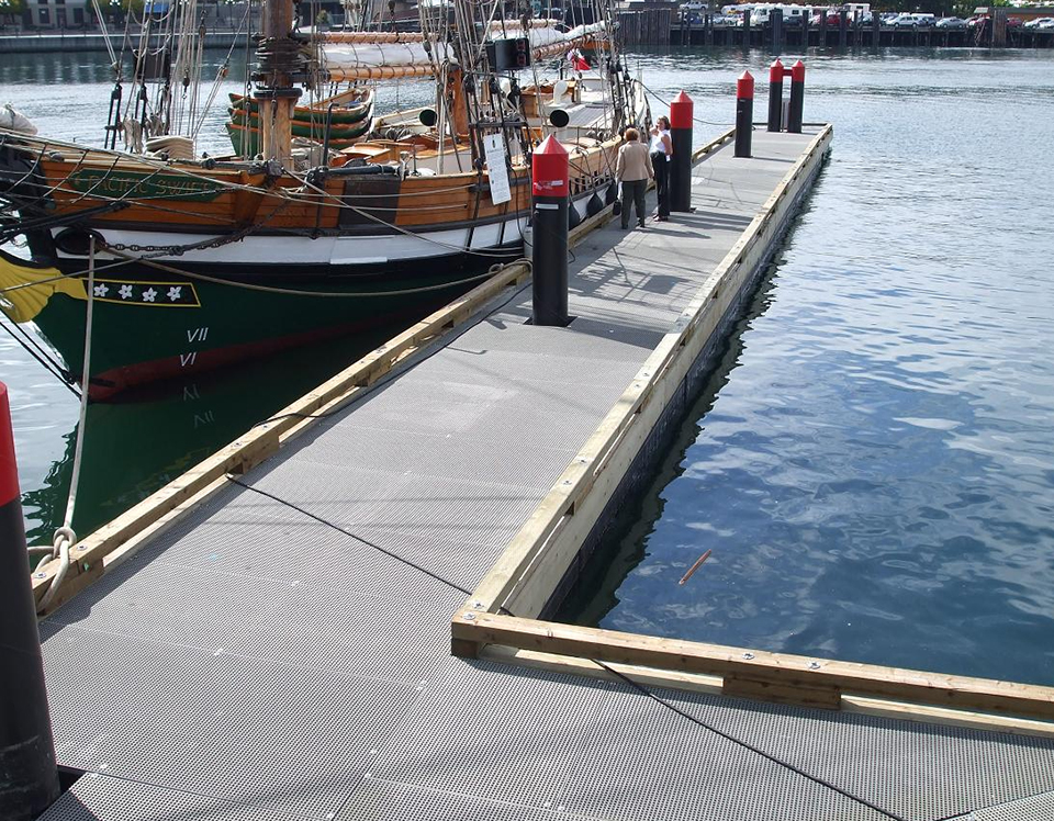 FRP Wharf walkway